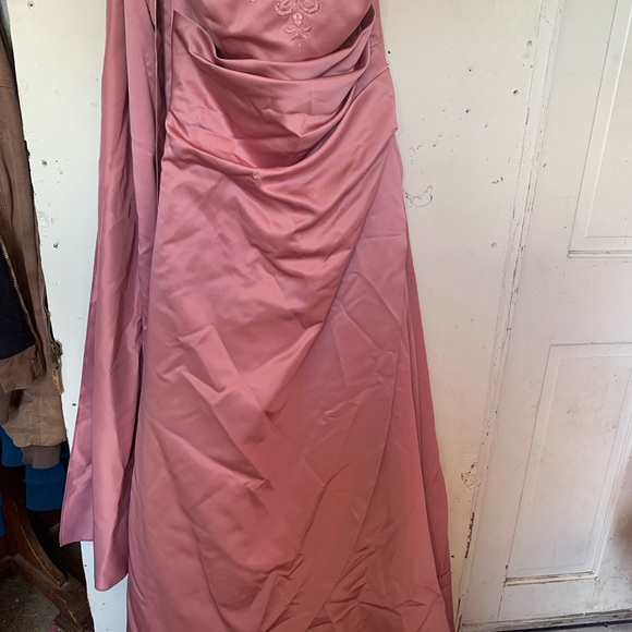 David's Bridal Dresses & Skirts - David's Bridal Dusty Rose Maxi Dress